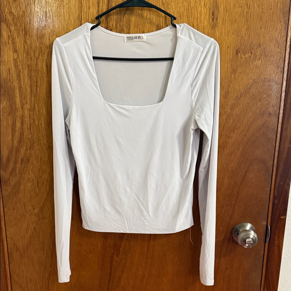 Popular 21 White Long-Sleeve Square Neck Top